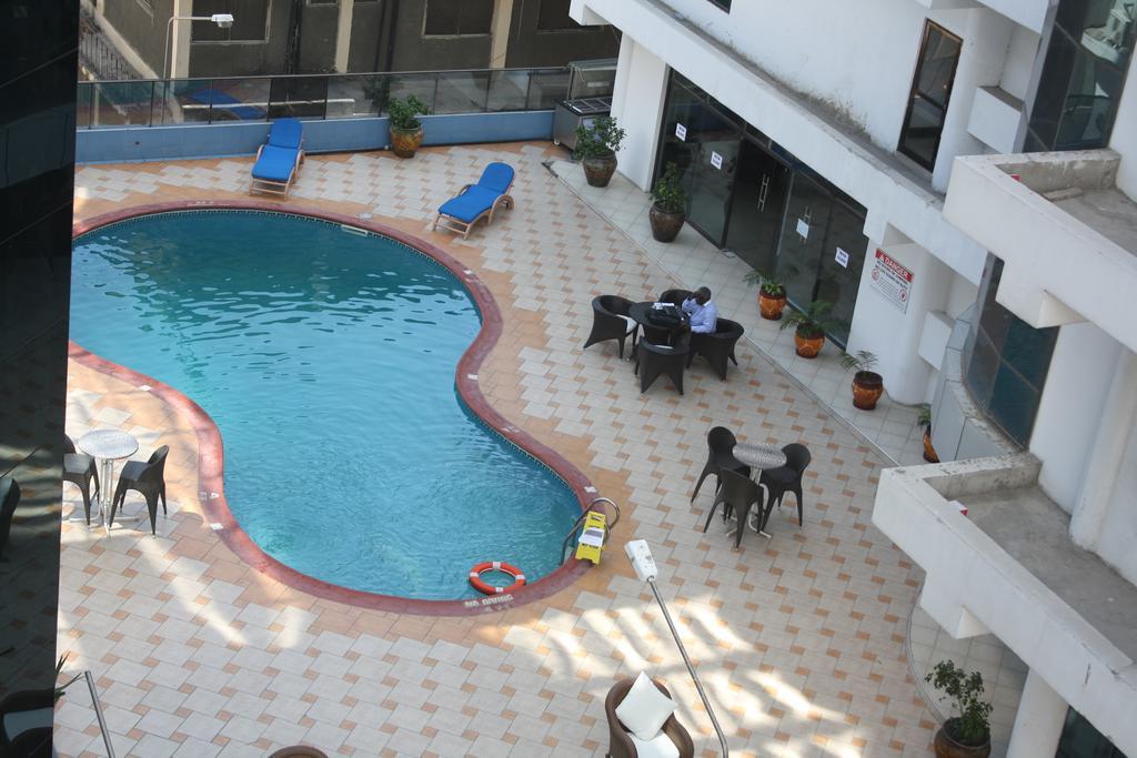 Peacock Hotel Dar es Salaam Luaran gambar