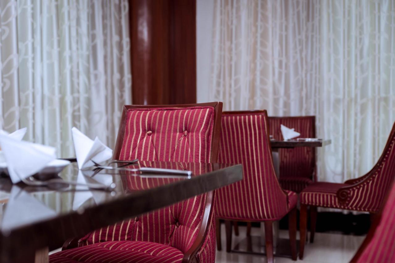 Peacock Hotel Dar es Salaam Luaran gambar