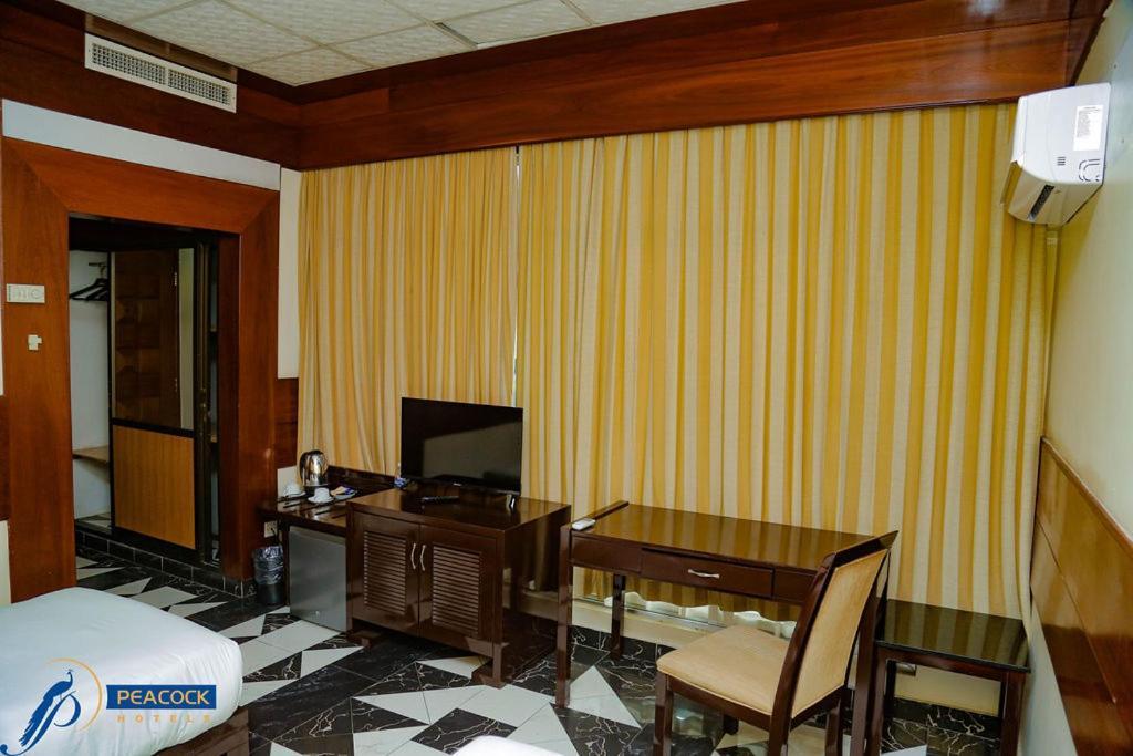 Peacock Hotel Dar es Salaam Luaran gambar