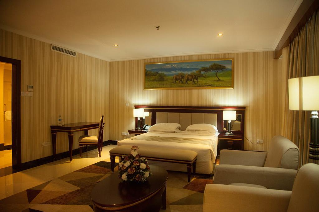 Peacock Hotel Dar es Salaam Luaran gambar