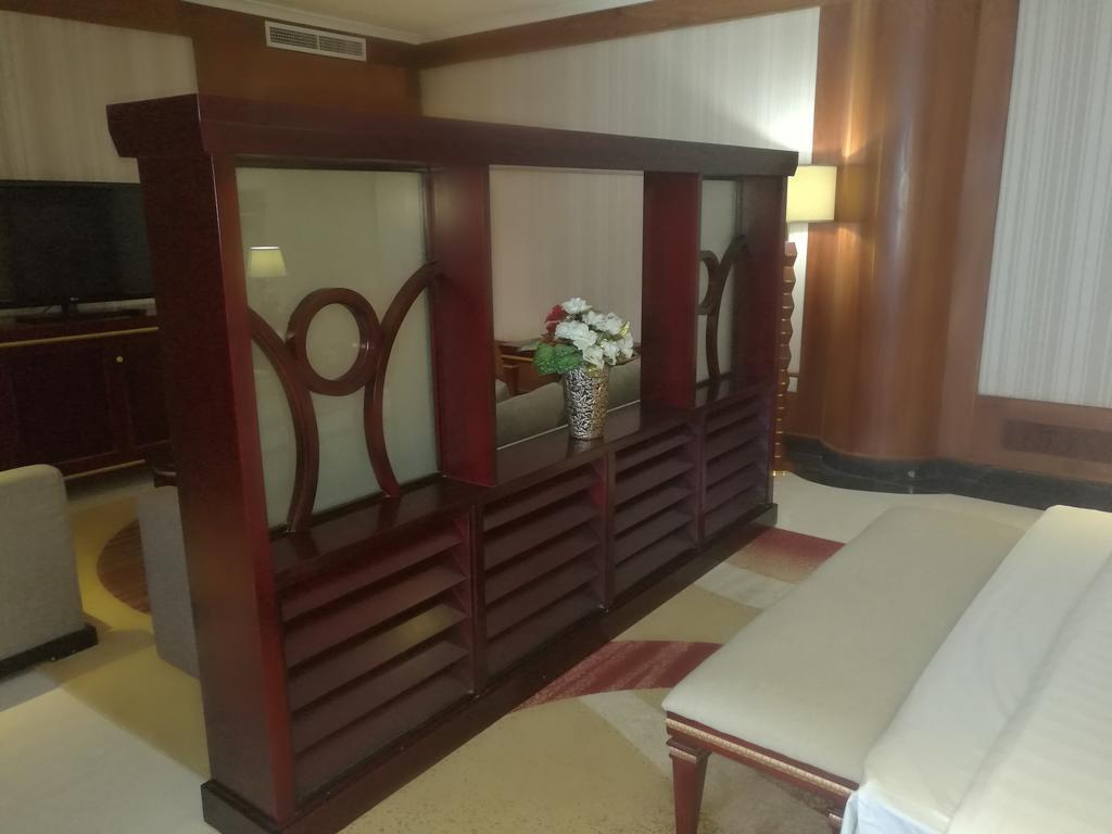 Peacock Hotel Dar es Salaam Luaran gambar