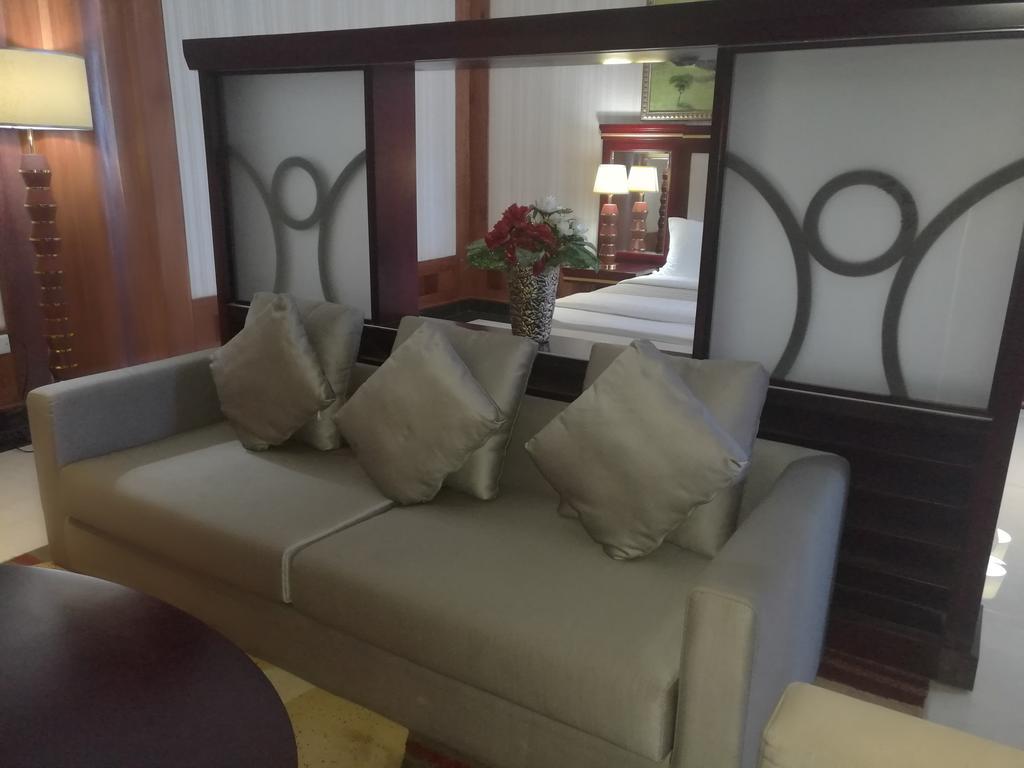 Peacock Hotel Dar es Salaam Luaran gambar