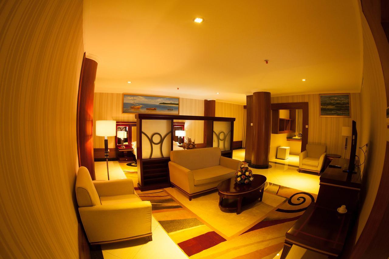Peacock Hotel Dar es Salaam Luaran gambar