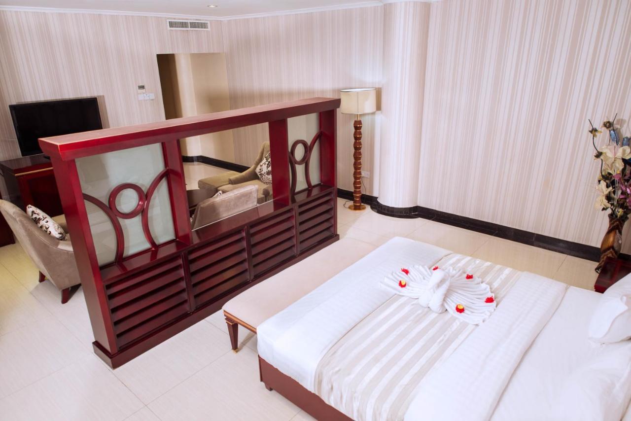 Peacock Hotel Dar es Salaam Luaran gambar